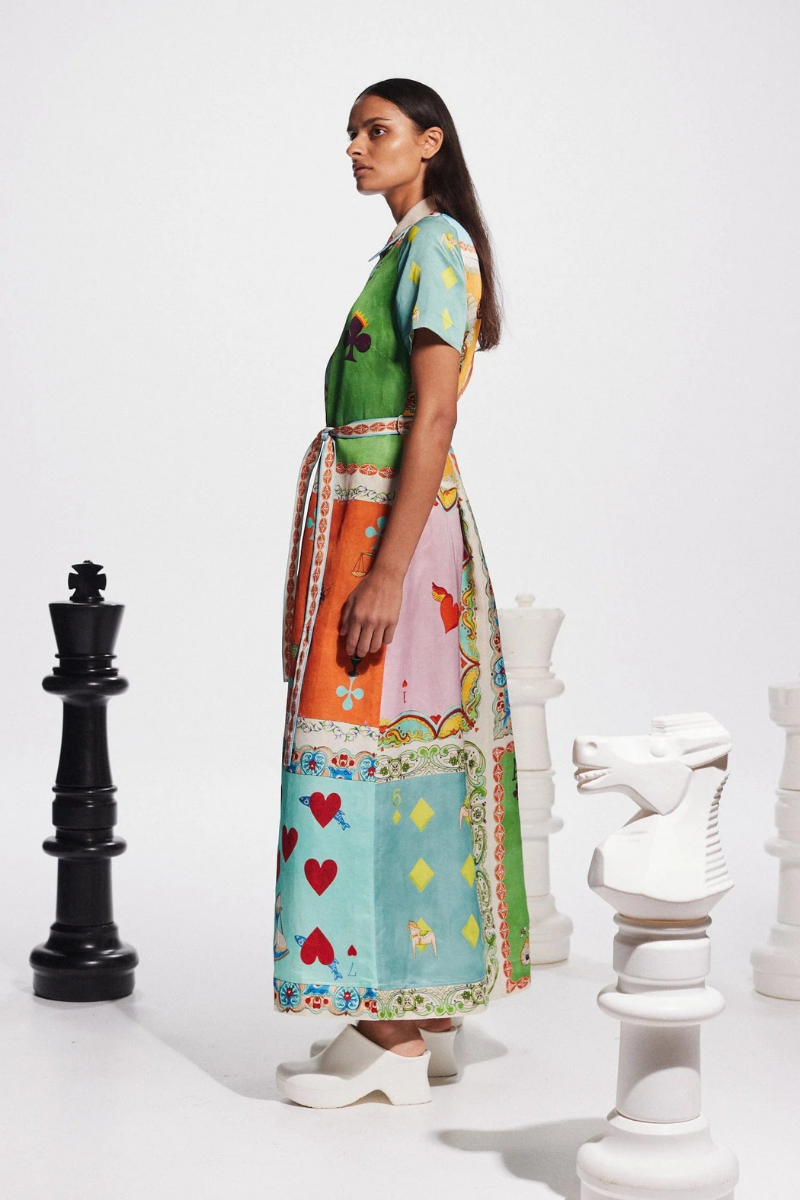Classic Vintage Dress with a Flattering Fit