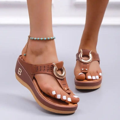 Graceful Orthopedic Sandals for Modern Look