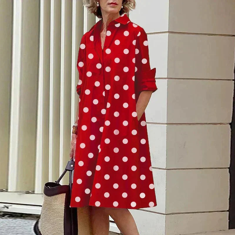 Classic Vintage Dress with a Flattering Fit
