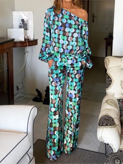 Classic Vintage & Enduringly Stylish Garment