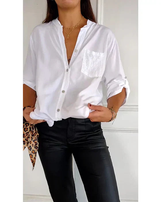 Effortlessly Elegant Top with a Timeless Design