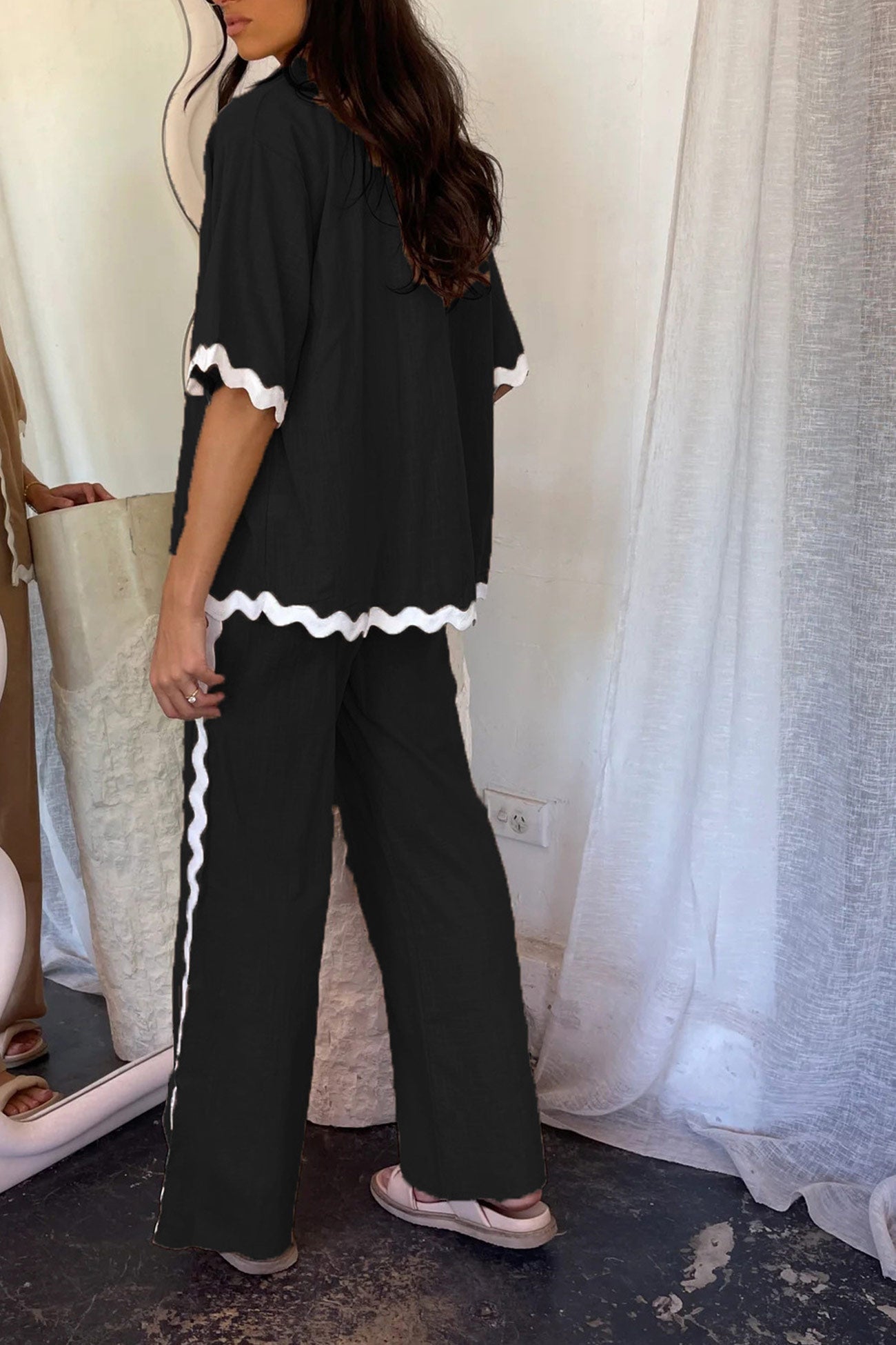 A Vintage Style Trousers with Delicate Timeless Details