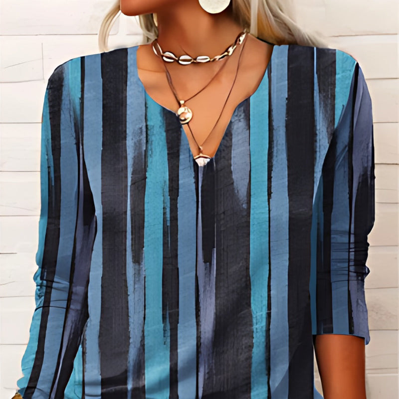 Classic Vintage Blouse with a Flattering Fit