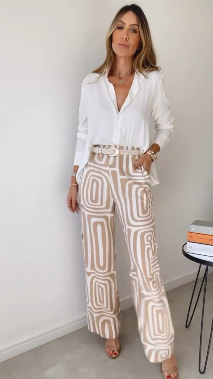 Sophisticated Trousers with a Clean Classic Look