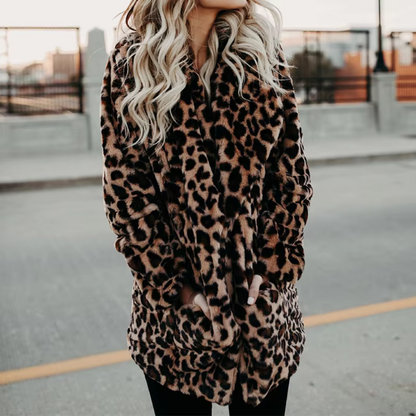 Gracefully Styled Coat for Any Occasion