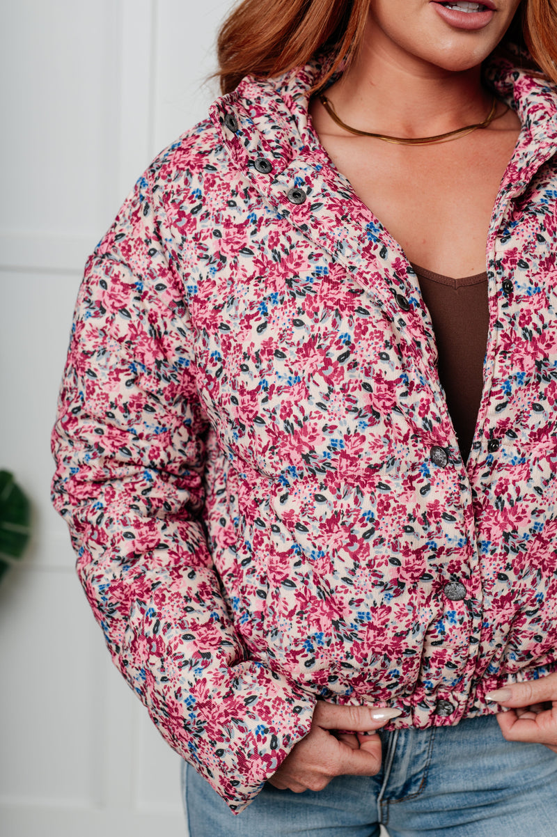 Well Tailored Jacket with a Graceful Silhouette