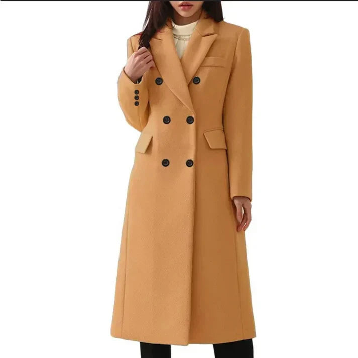 Classic Vintage & Enduringly Stylish Coat
