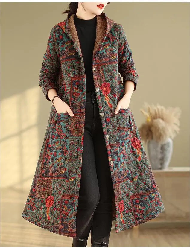 Well Tailored Coat with a Graceful Silhouette