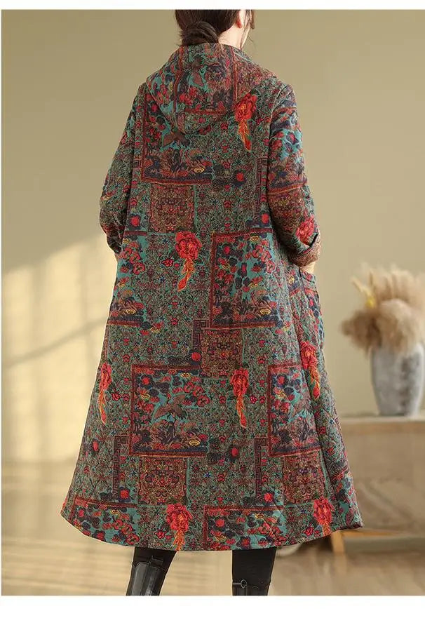 Well Tailored Coat with a Graceful Silhouette