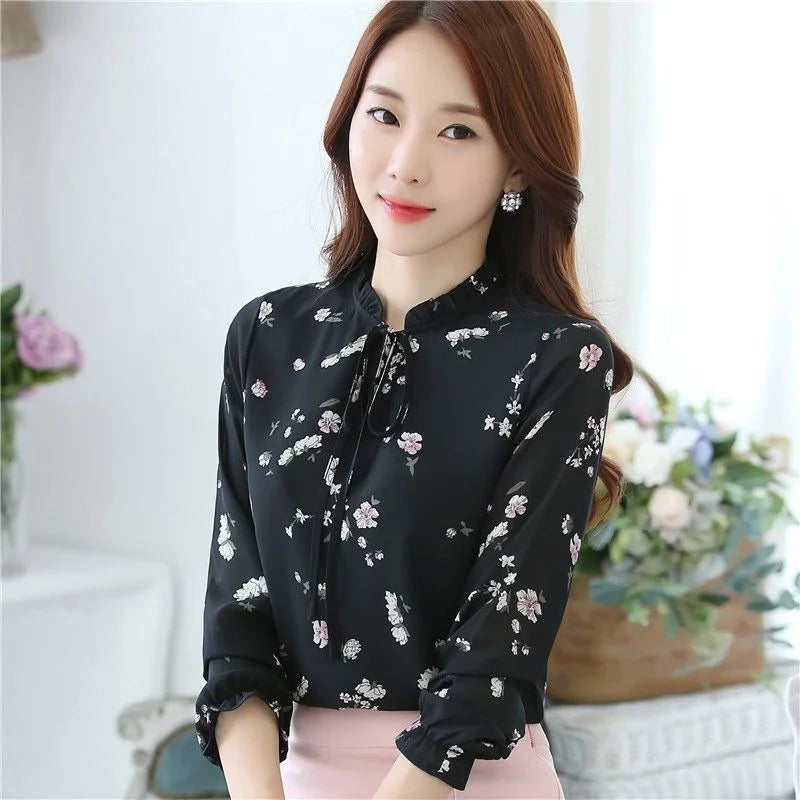 Sophisticated Blouse with a Clean Classic Look