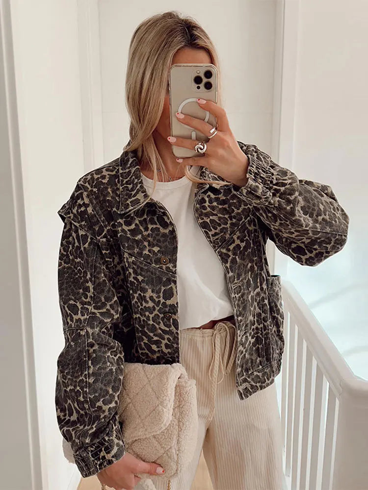 A Vintage Style Coat with Delicate Timeless Details