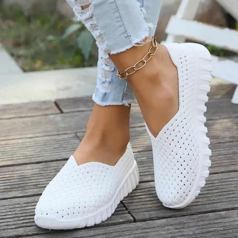 Graceful Orthopedic Shoes for Modern Look