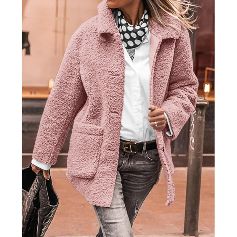 Gracefully Styled Coat for Any Occasion