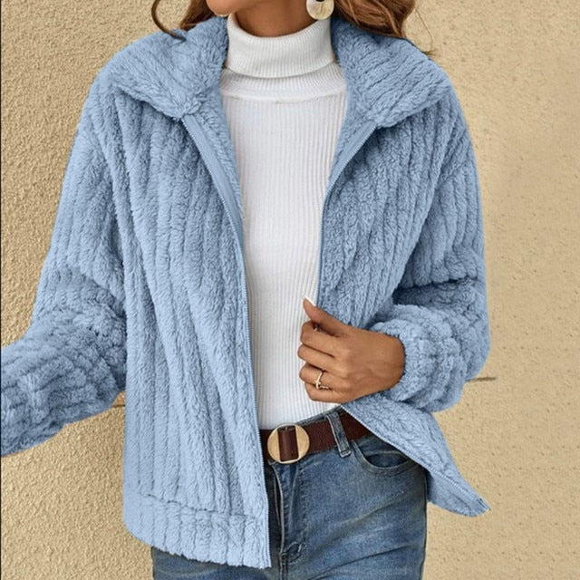Elegantly Styled Jacket for Everyday Wear