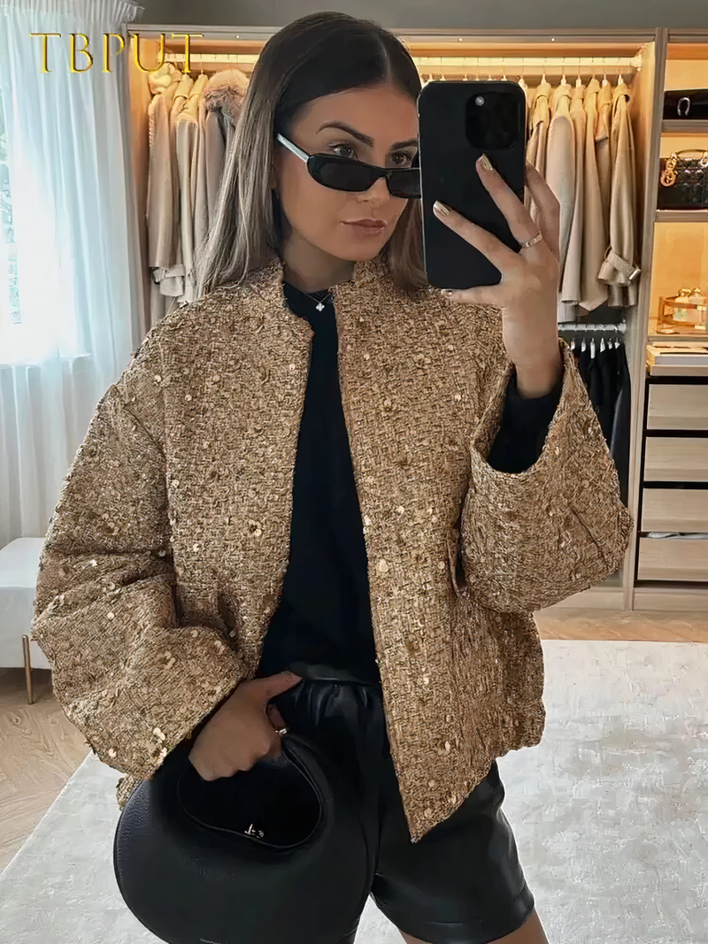 Elegantly Styled Jacket for Everyday Wear
