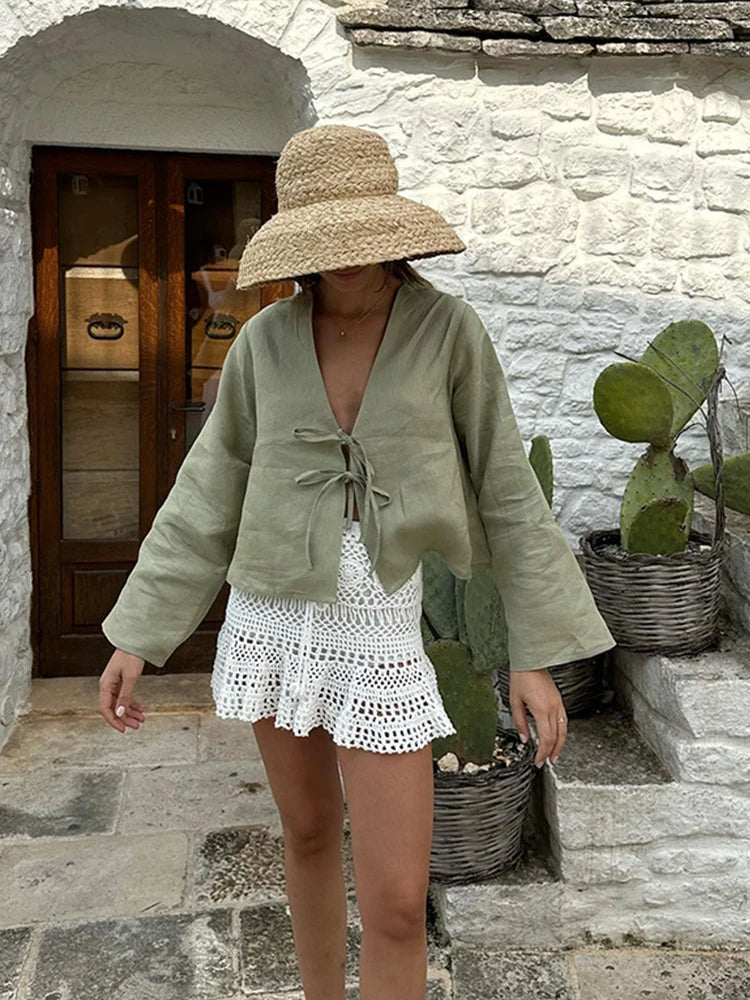 Beautifully Crafted Blouse in a Classic Style