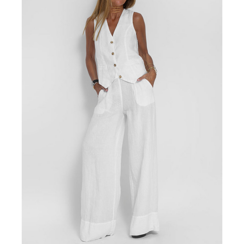 Sophisticated Garment with a Clean Classic Look