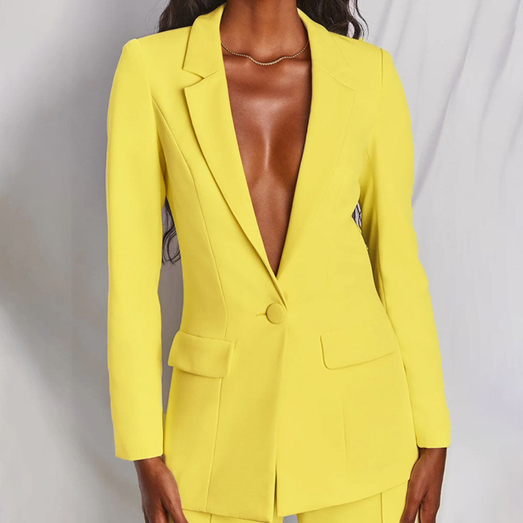 Classic Vintage Garment with a Flattering Fit