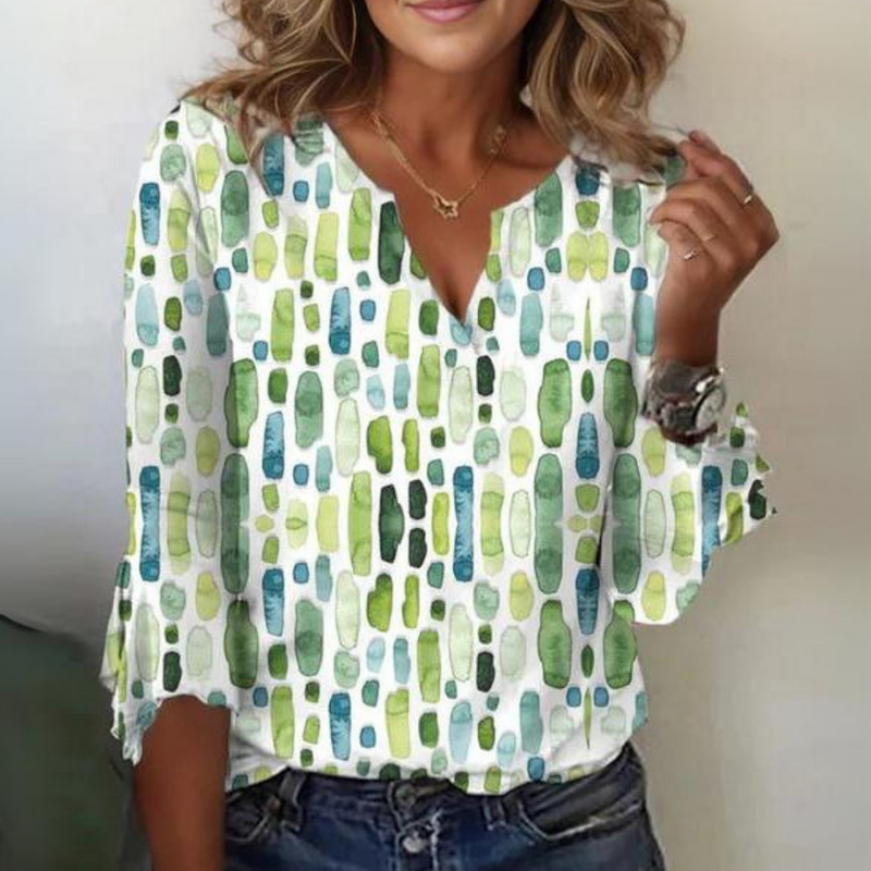 Sophisticated Blouse with a Clean Classic Look