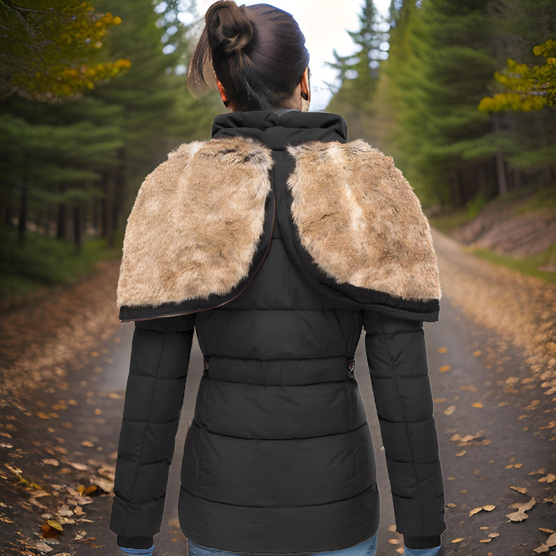 Well Tailored Coat with a Graceful Silhouette