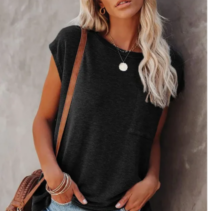 Effortlessly Elegant Shirt with a Timeless Design