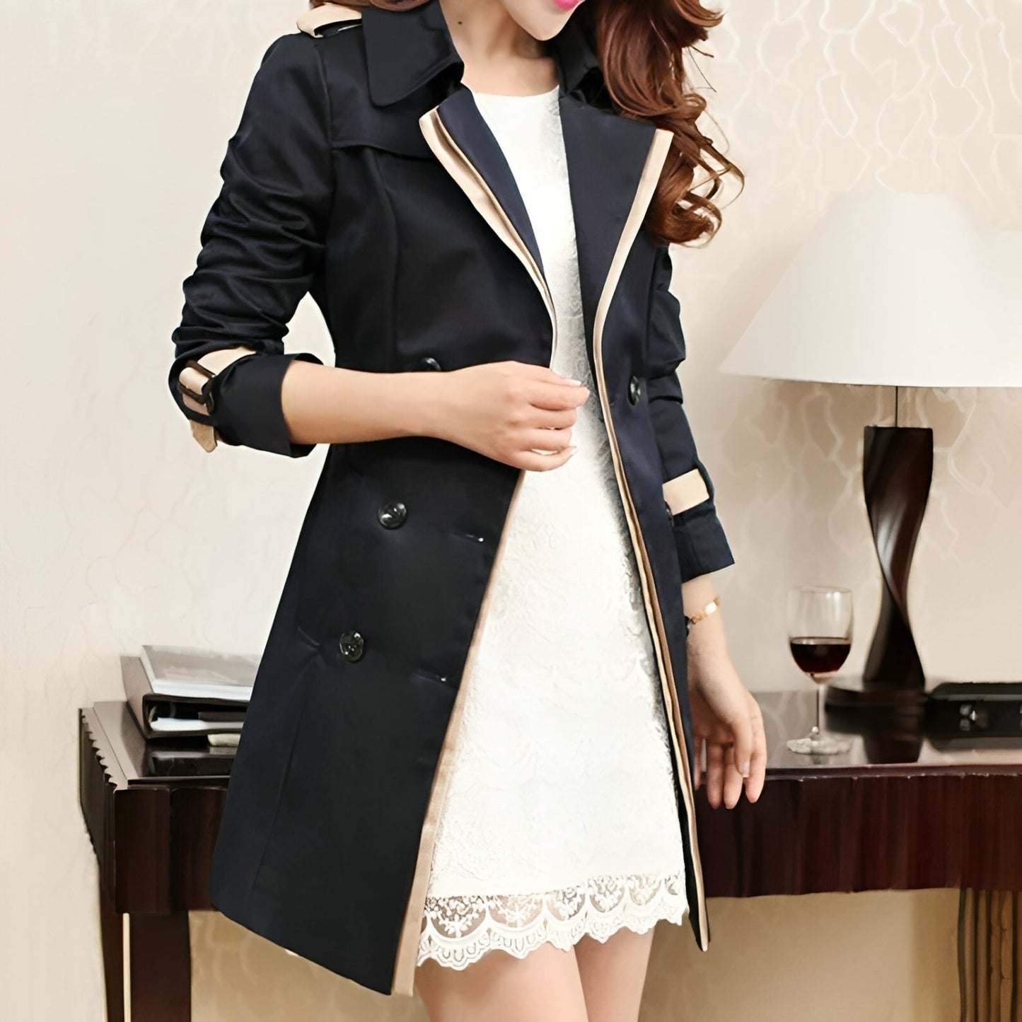 Beautifully Finished Coat in a Timeless Design
