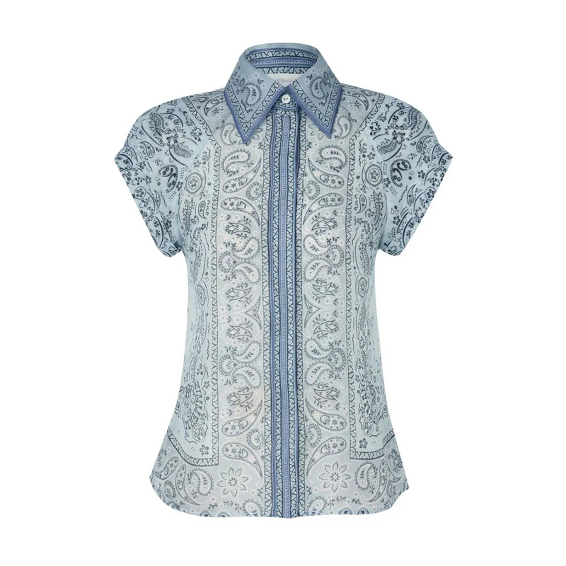 Effortlessly Elegant Garment with a Timeless Design