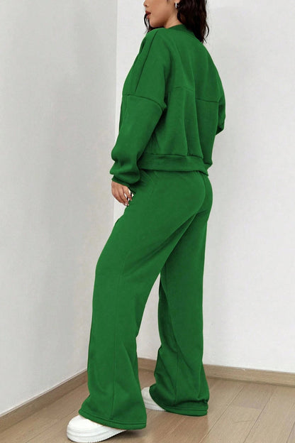Effortlessly Elegant Cardigan with a Timeless Design