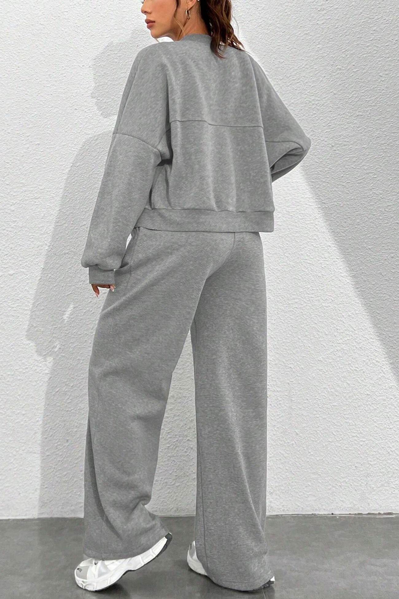 Effortlessly Elegant Cardigan with a Timeless Design