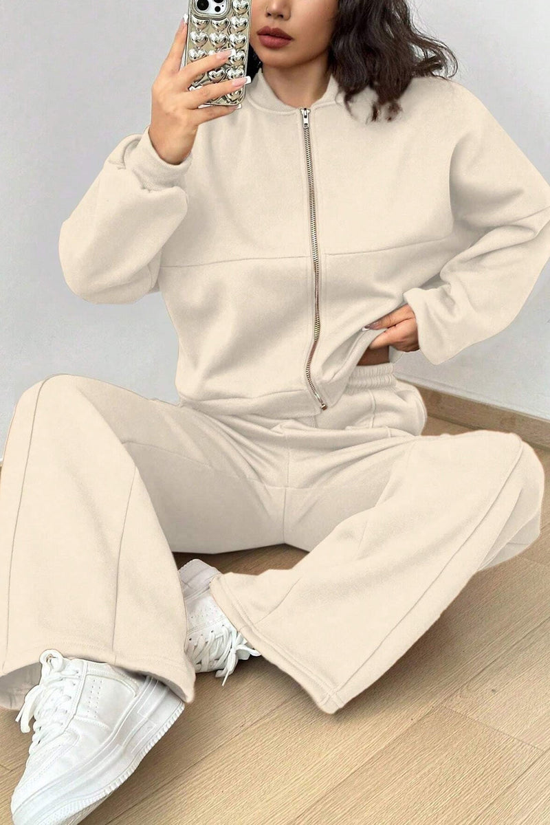 Effortlessly Elegant Cardigan with a Timeless Design