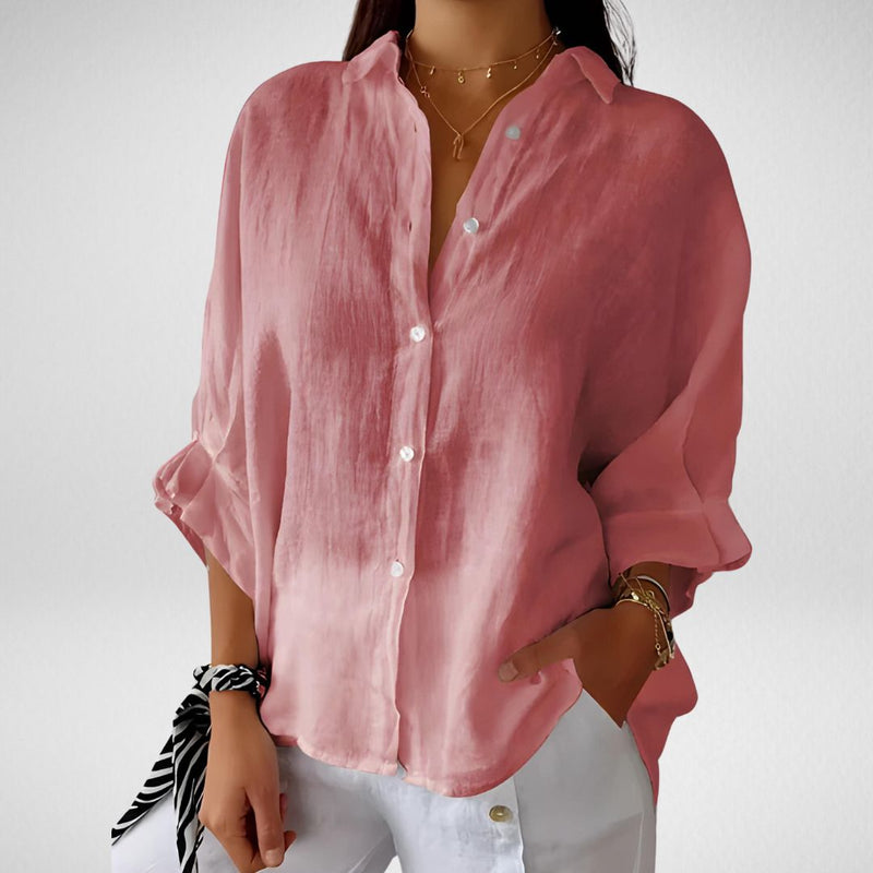 Classic Vintage Blouse with a Flattering Fit