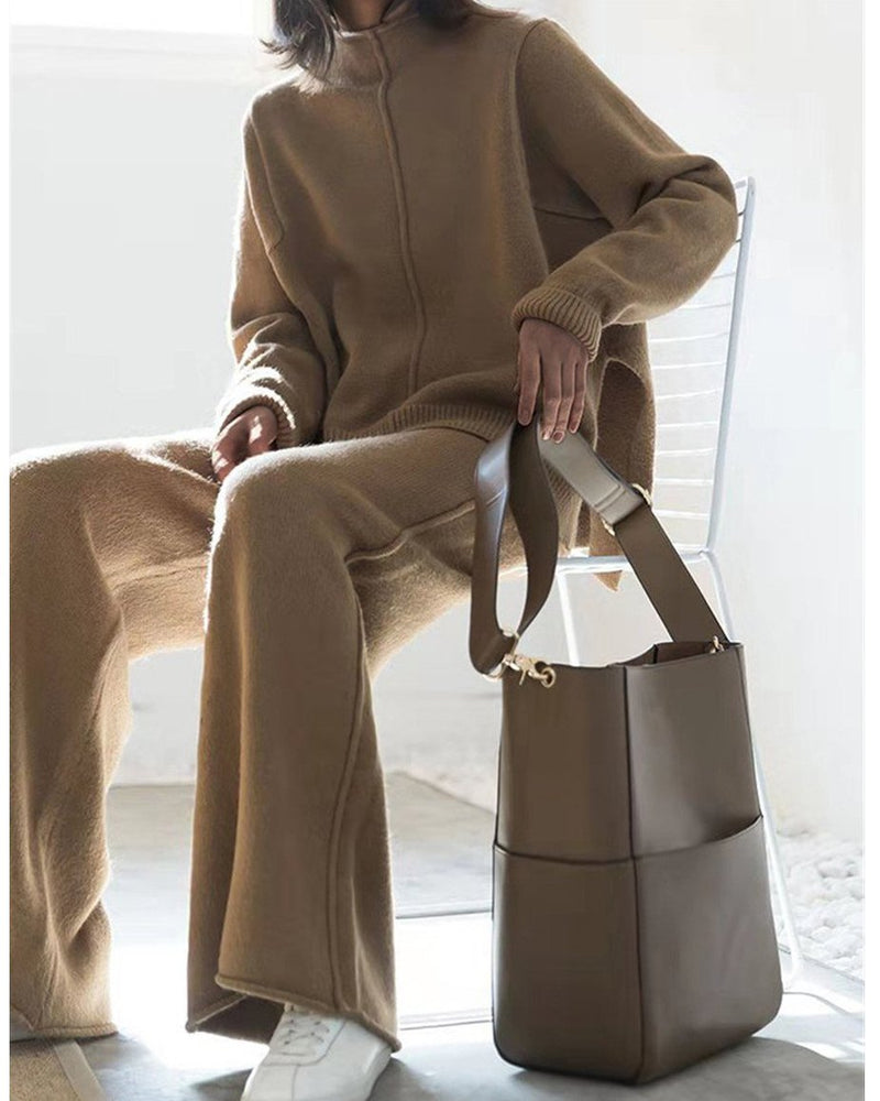 Sophisticated Garment with a Clean Classic Look