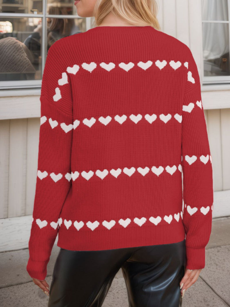 Well Tailored Sweater with a Graceful Silhouette