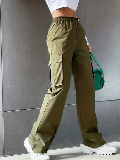 Elegantly Styled Pants for Everyday Wear