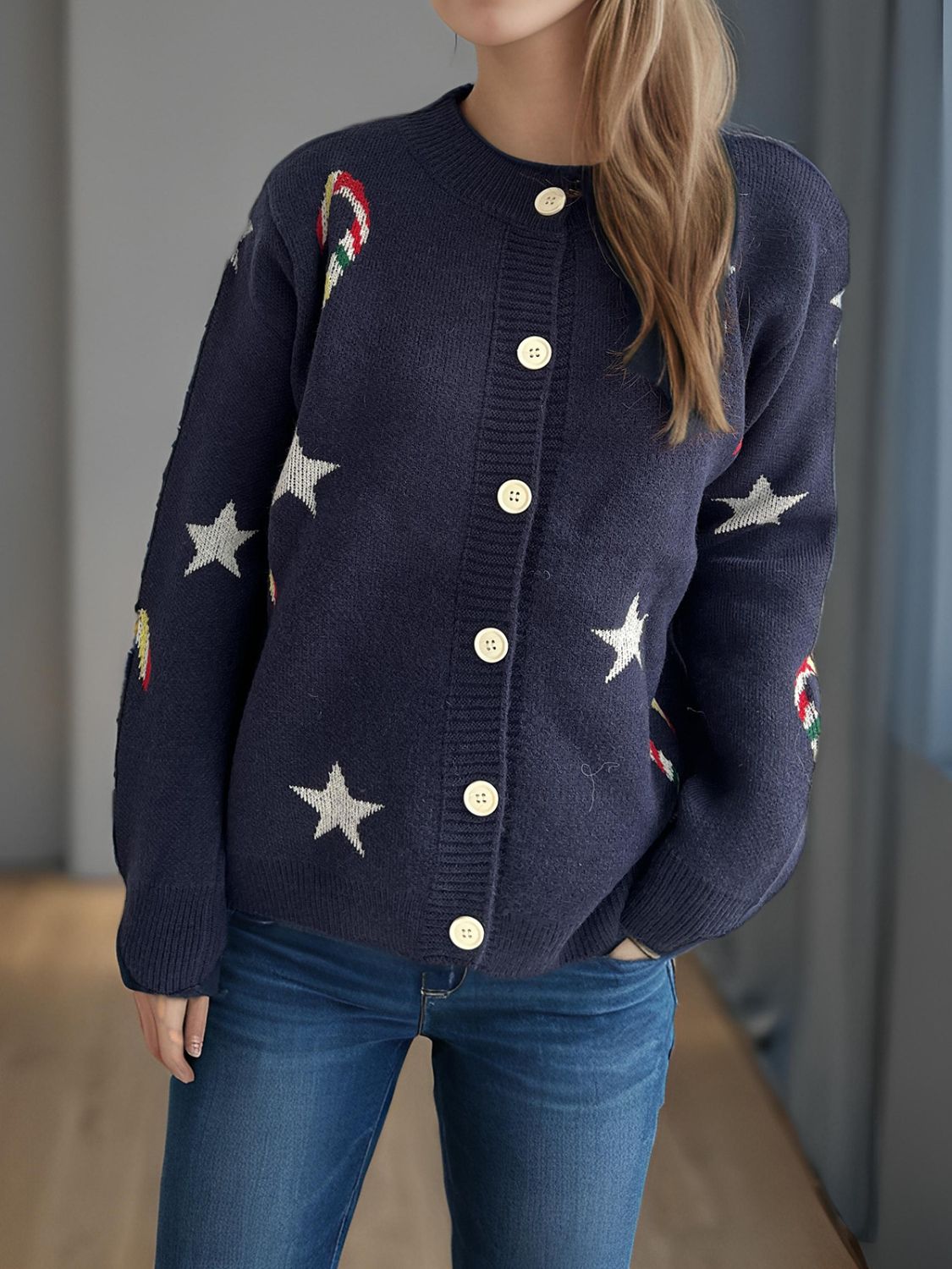 Beautifully Crafted Cardigan in a Classic Style