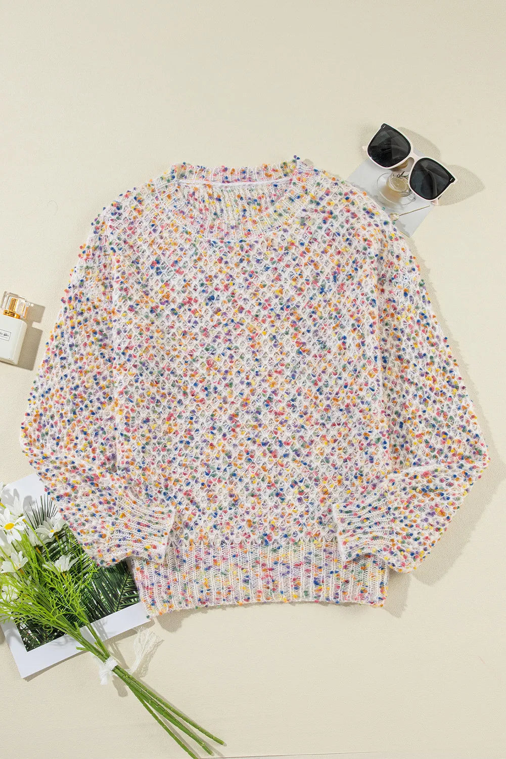 Well Tailored Sweater with a Graceful Silhouette