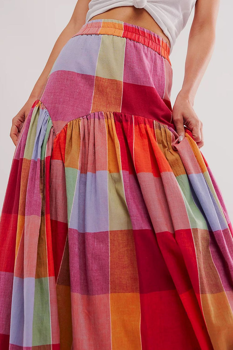 Effortlessly Elegant Garment with a Timeless Design