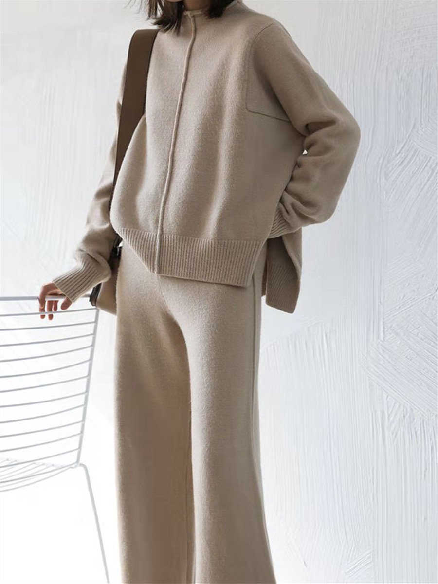 Sophisticated Garment with a Clean Classic Look