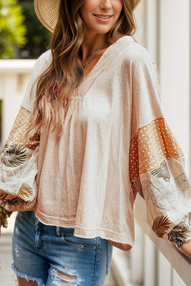 Well Tailored Blouse with a Graceful Silhouette