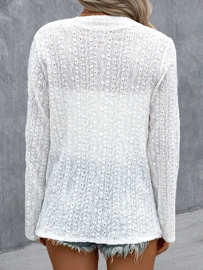 Well Tailored Cardigan with a Graceful Silhouette