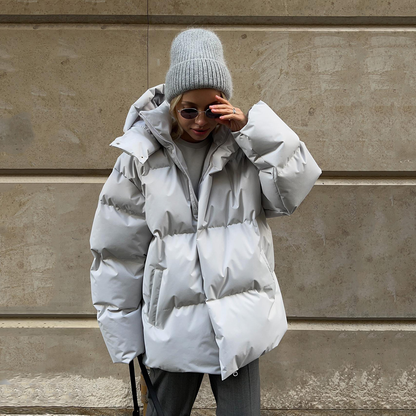 Effortlessly Elegant Jacket with a Timeless Design