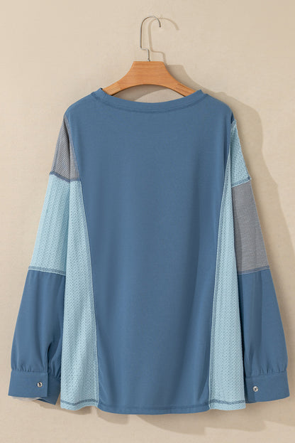 Well Tailored Top with a Graceful Silhouette