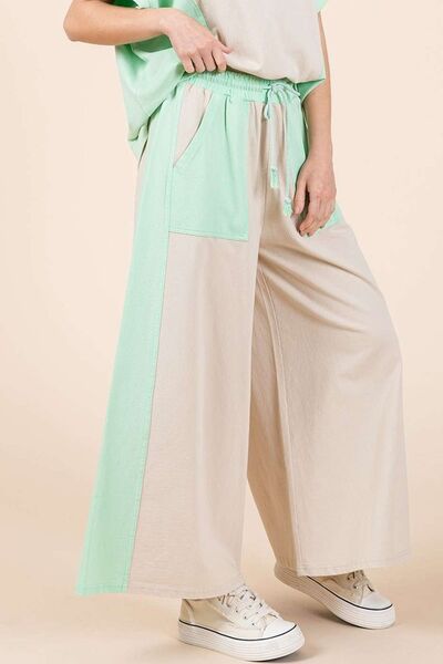 Sophisticated Pants with a Clean Classic Look