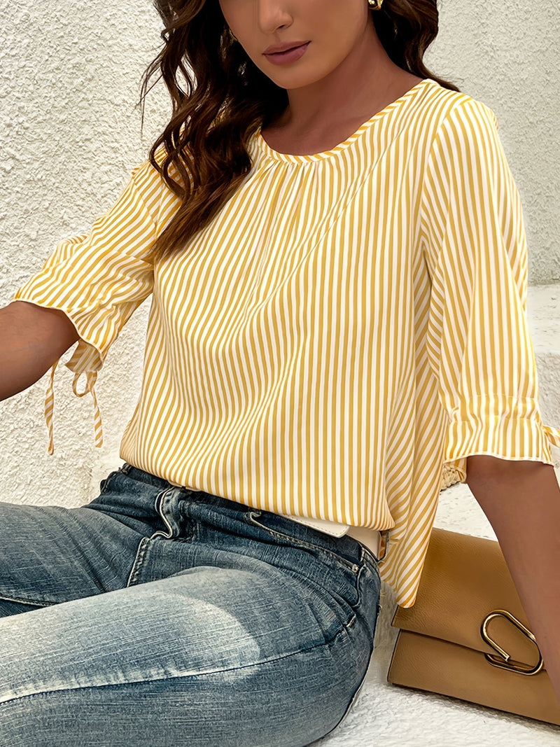 Well Tailored Blouse with a Graceful Silhouette