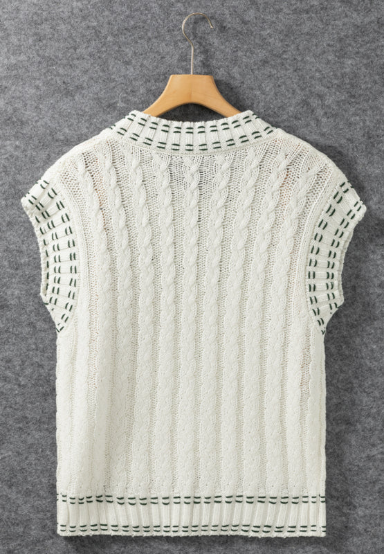 Effortlessly Elegant Sweater with a Timeless Design