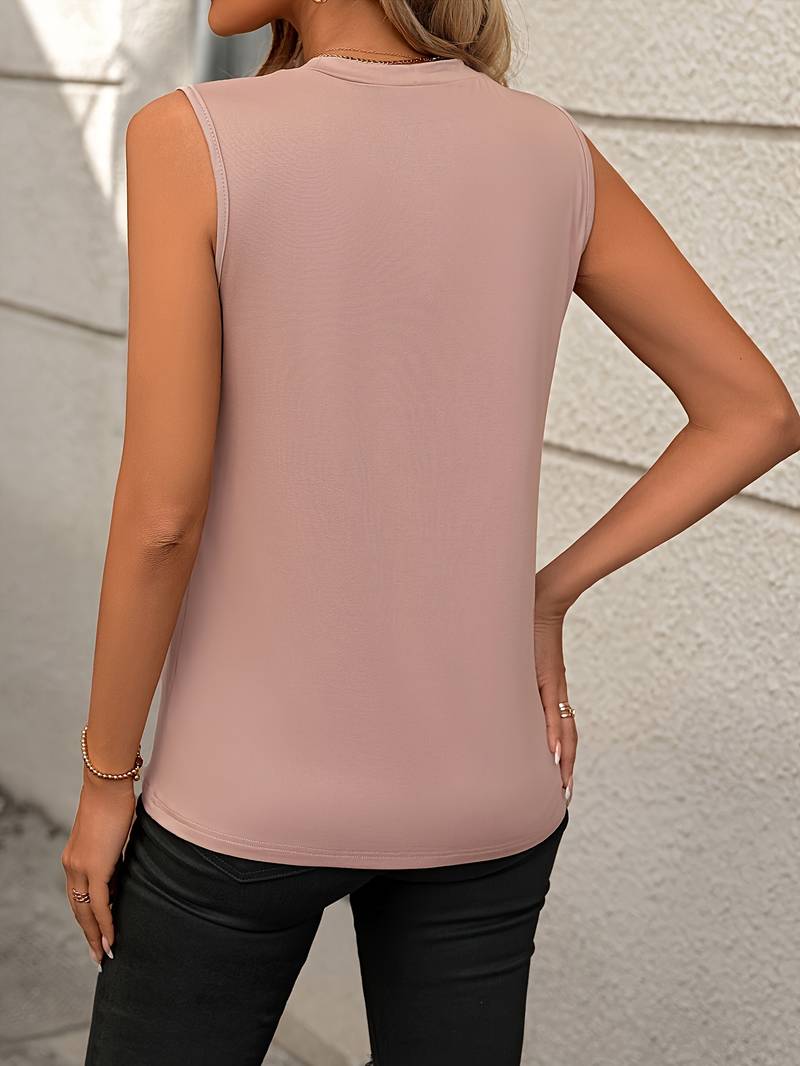 Effortlessly Elegant Blouse with a Timeless Design