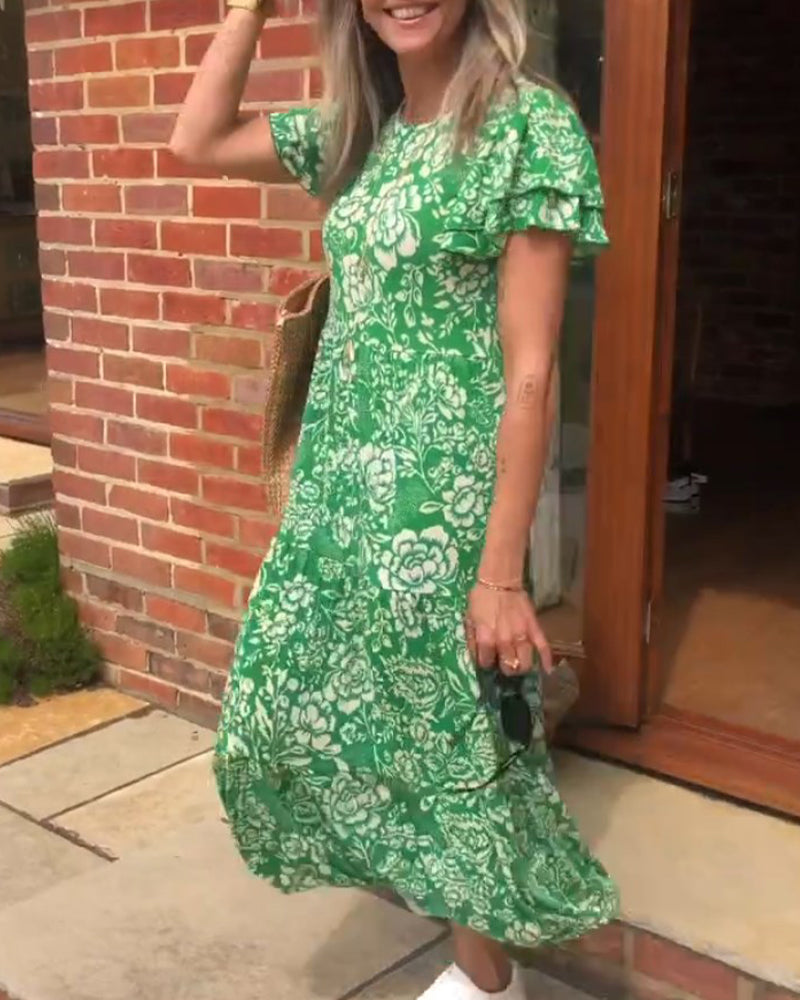 Gracefully Styled Dress for Any Occasion