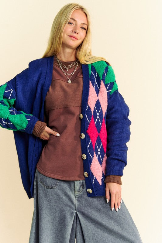 Beautifully Crafted Cardigan in a Classic Style