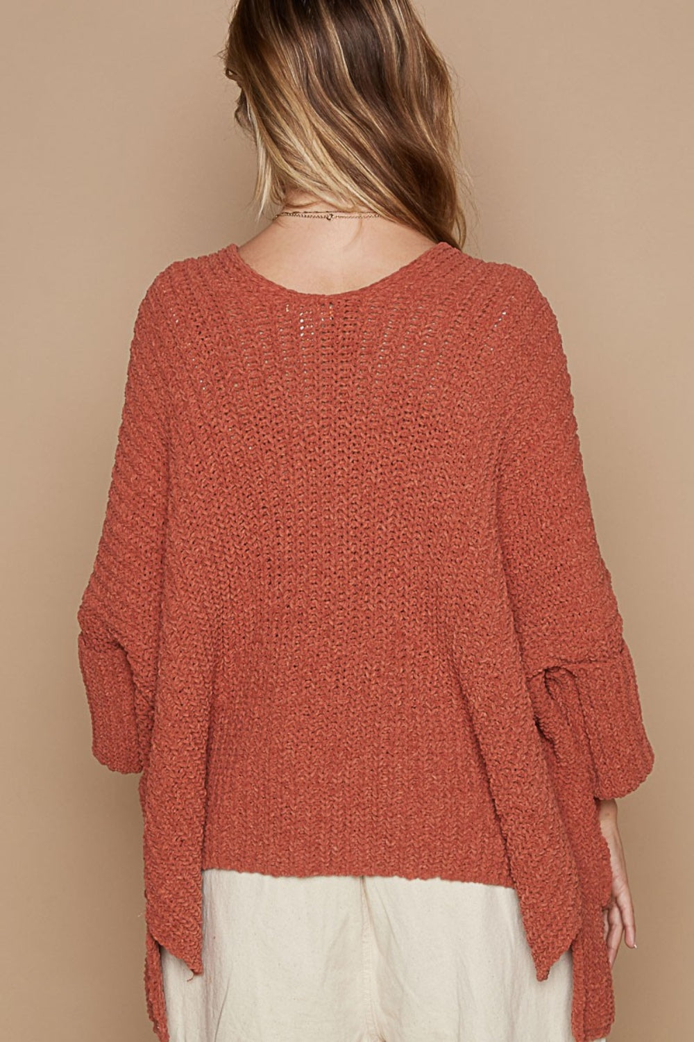 Effortlessly Elegant Cardigan with a Timeless Design