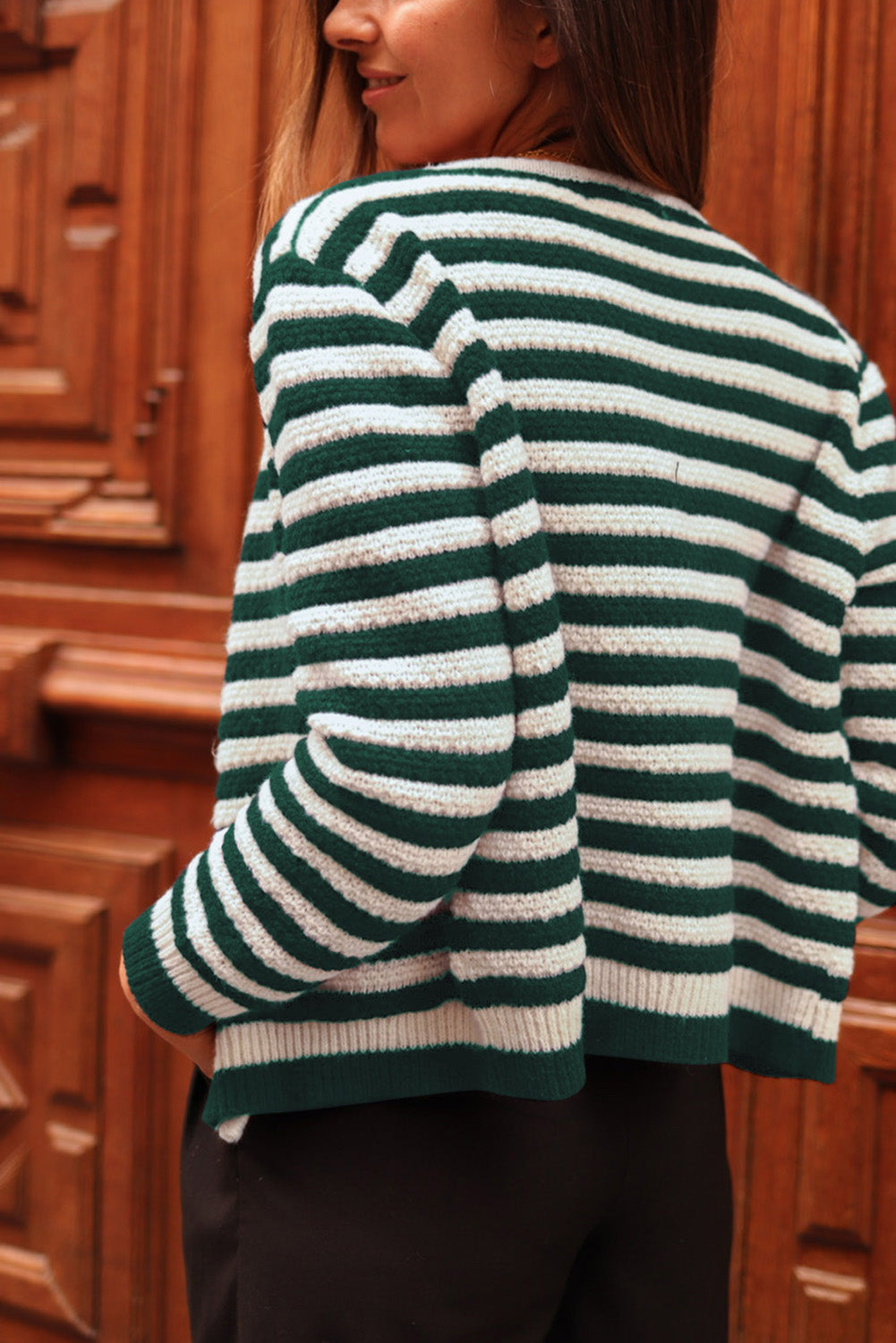 Elegantly Styled Cardigan for Everyday Wear
